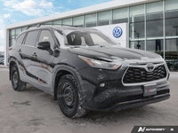 * 8-speed automatic transmission, Dynamic Torque Control All-Wheel Drive * LED fog lamps, power moon... (image 6)