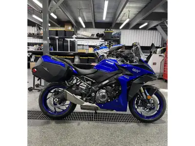 2026 Suzuki GSX-S1000GT+ Suzuki GSX-S1000GT+ 2026 Les photos peuvent être à titre indicatif et sans...