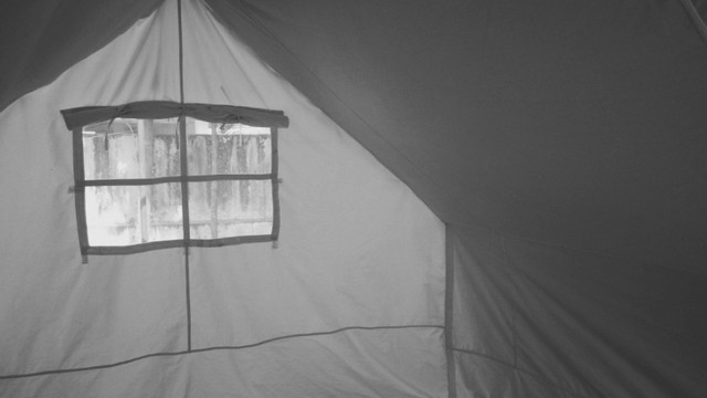 Prospector tent dans Loisirs et artisanat  à Ville de Montréal - Image 3