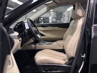 The 2022 INFINITI QX60 LUXE is the first year of the total redesign, marking a major shift for the m... (image 9)