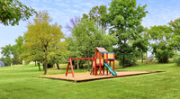 Treeview Apartments offers desirable, newly renovated suites with four stainless-steel appliances, v... (image 8)