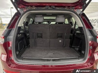 Crowfoot Hyundai, AMVIC Licensed Dealer Mileage: 85,183 km History: No accidents Experience the ulti... (image 4)