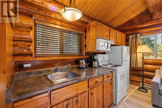 416 1155 Resort Dr Parksville, British Columbia in Condos for Sale in Parksville / Qualicum Beach - Image 3