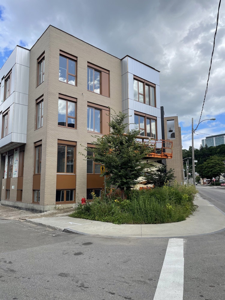 Magnifiques 31/2 + bureau, rue Hermine,construction neuve PROMO