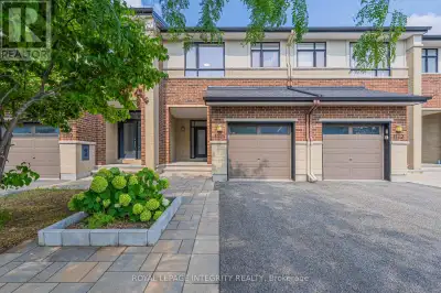 Welcome to 1121 Tischart Crescent a stunning, meticulously maintained home that has been beautifully...