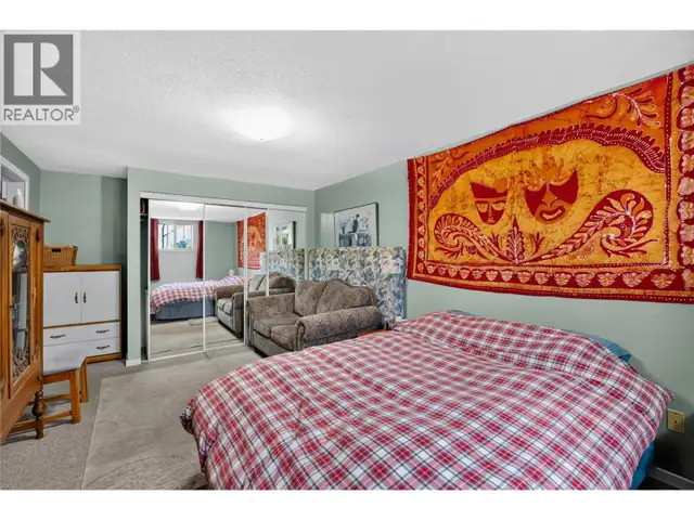 355 & 357 Gwyer Street Penticton, British Columbia in Houses for Sale in Penticton - Image 27