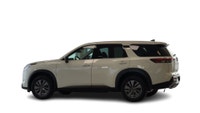 2024 Nissan Pathfinder Bluetooth Hands Free Phone, Back-Up Camera, 4X4, Low KM's, 4WD. S 4WD 9-Speed... (image 8)