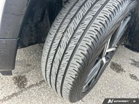 The advertised vehicle price is based on a promotional finance offer. Customers who purchase the veh... (image 9)