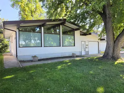 P01//Portage La Prairie/SS Sept 9 @ 12pm | Open House Sept 10, 5 7pm | Offers Sept 14 @ 12pm | Quick...