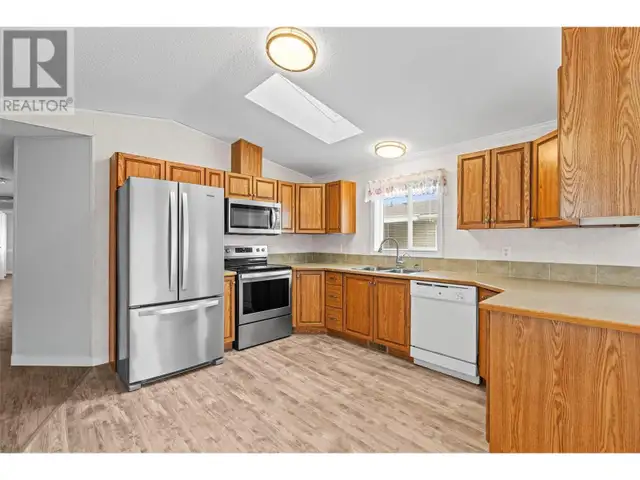 12560 Westside Road Unit# 13 Vernon, British Columbia in Houses for Sale in Vernon - Image 13