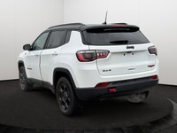 Dont let its compact footprint fool you - the Compass Trailhawk strikes the perfect balance for anyo... (image 3)