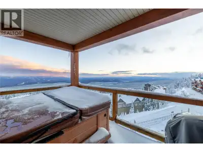 LUXURY MEETS LIFESTYLE AT BIG WHITE! Perched on the top floor in a coveted corner position, this 2-b...