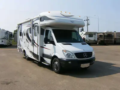 Mercedes Sprinter with 2 Slides, Sleeps 6 with a Spacious Interior! Call Dealership for more details...