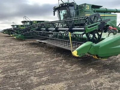 Welcome to Horizon Ag & Turf Location: Horizon Ag & Turf Lloydminster 2025 JOHN DEERE HDR 35 35' HNG...
