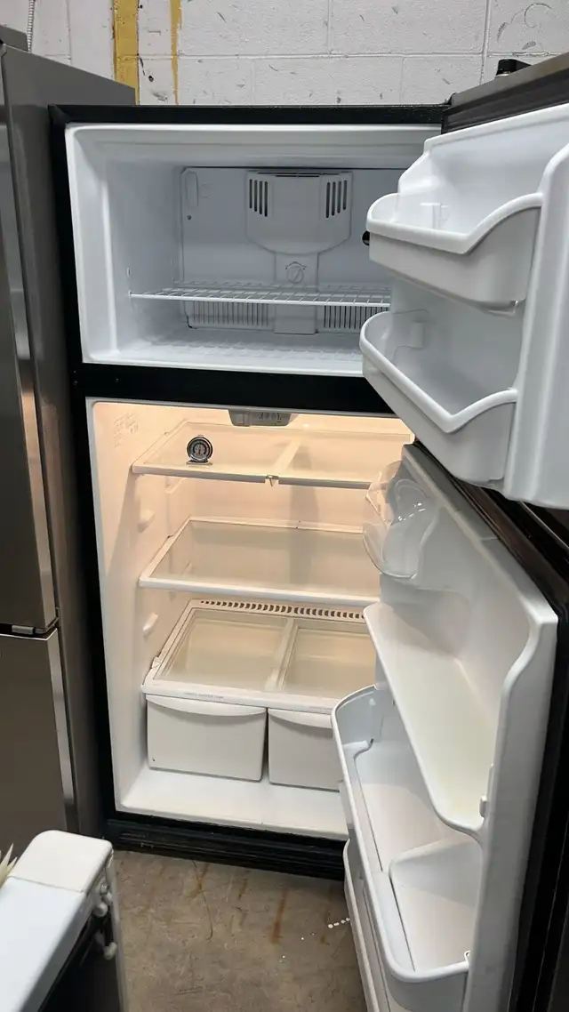  Frigidaire  30” Dented Refrigerator Fully Tested  30-Day in Refrigerators in Kitchener / Waterloo - Image 4