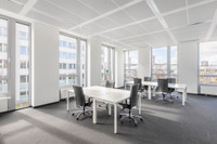 Private office space tailored to your business’ unique needs