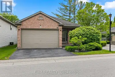 40 - 145 NORTH CENTRE ROAD London North (North B), Ontario