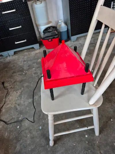 Heating Plate for baby chicks. Paid $80 on amazon used for 1 week. $60.00 OBO