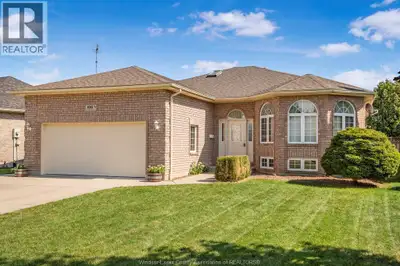 Well maintained Raised Ranch in north west Chatham. This large home offers 3 plus 2 bedrooms and 3 f...