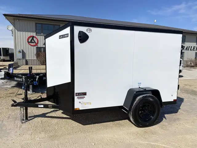 2026 US Cargo 5' X 8' V-Nose Rear Ramp Door Cargo Trailer in Cargo & Utility Trailers in Winnipeg - Image 3