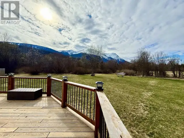 4690 SIMCOE LOOP Smithers, British Columbia in Houses for Sale in Smithers - Image 30