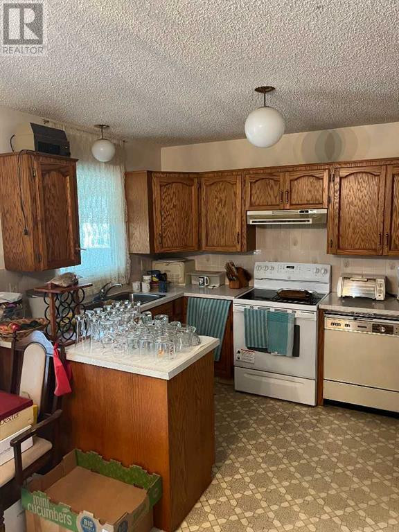 2206 22 Avenue Coaldale, Alberta Houses for Sale Lethbridge Kijiji