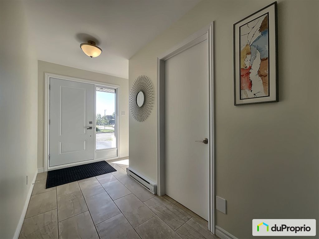 $450,000 - 2 Storey for sale in L'Ancienne-Lorette — photo 2