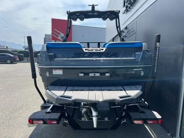 2022 SUPRA SL450 in Powerboats & Motorboats in St. Albert - Image 9