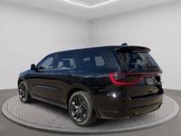 If you are looking for a three-row muscle SUV that combines bold Dodge styling, legendary V8 towing... (image 4)