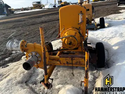 MINNEAPOLIS-MOLINE Portable Power Unit w/ Transfer Pump Minneapolis-Moline 4 cylinder engine 336 pro...