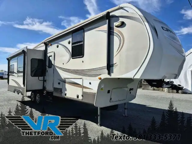 2016 Cruiser RV Crossroads 315RL in Travel Trailers & Campers in Thetford Mines - Image 2