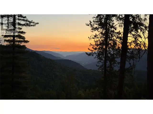 Lot 2 Richie Road Rossland, British Columbia in Land for Sale in Penticton - Image 5