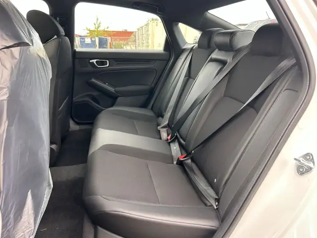 2026 Honda Civic SPORT in Cars & Trucks in City of Montréal - Image 32