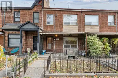 59 BROOKFIELD STREET Toronto (Trinity-Bellwoods), Ontario