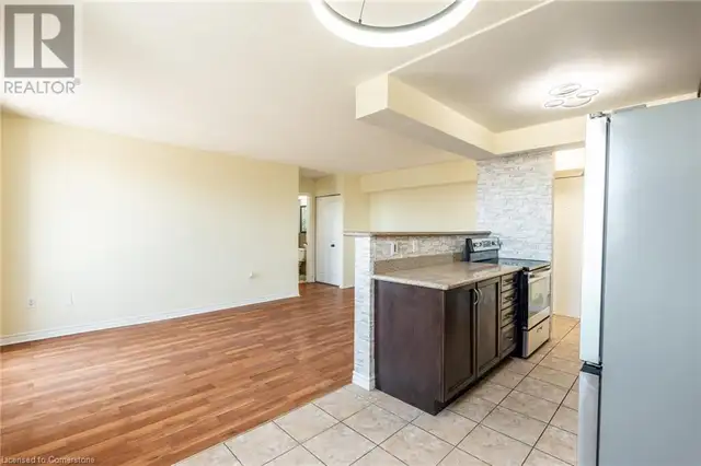 851 QUEENSTON Road Unit# 803 Hamilton, Ontario62863783875713123