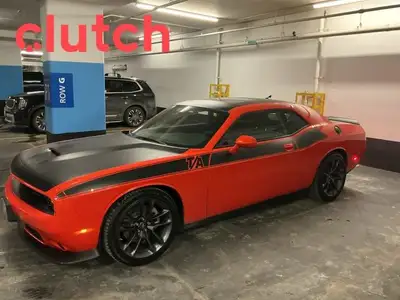 NO ACCIDENTS / CLEAN CARFAX / 1 OWNER / Auto Dimming Rearview Mirror, Front Heated Seats, Climate Co...