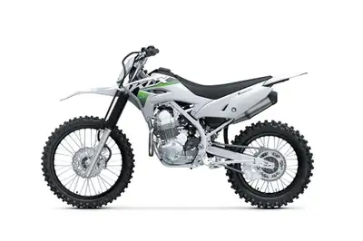Concessionnaire des véhicules neufs et d'occasion. Motocross KAWASAKI KLX230R 2026 Le plaisir grande...