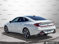 Crowfoot Hyundai, AMVIC Licensed Dealer Mileage: 115,404 km Turn heads and perfectly upgrade your da... (image 2)