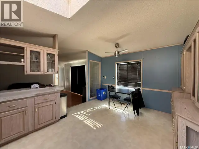 710 1st AVENUE W Kindersley, Saskatchewan in Houses for Sale in Saskatoon - Image 16
