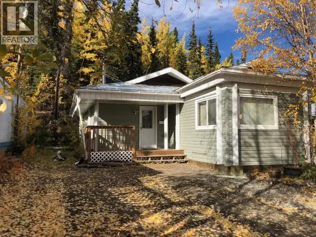 315-26 AZURE ROAD Whitehorse, Yukon in Houses for Sale in Whitehorse - Image 2