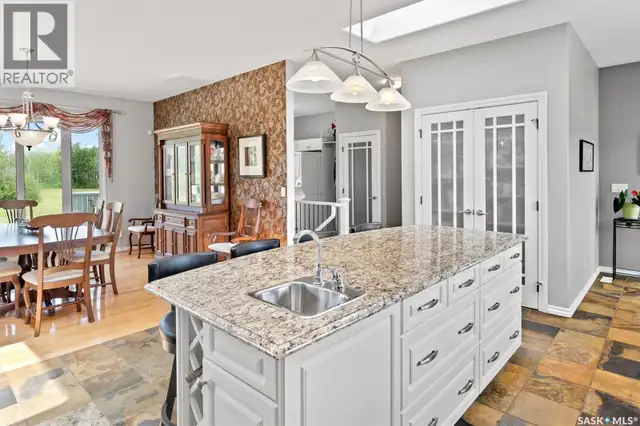 The Meadow Acreage Corman Park Rm No. 344, Saskatchewan in Houses for Sale in Saskatoon - Image 16