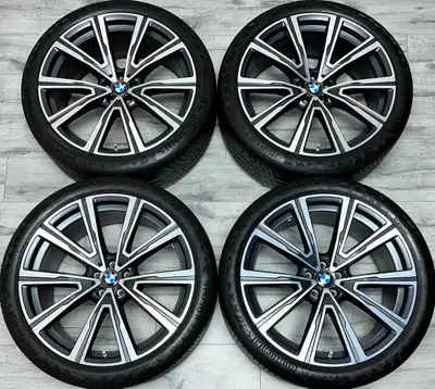 *****BRAND NEW DEALER TAKE OFFS***** Selling a *BRAND NEW* set of original BMW X5 G05 & BMW X6 G06 2...