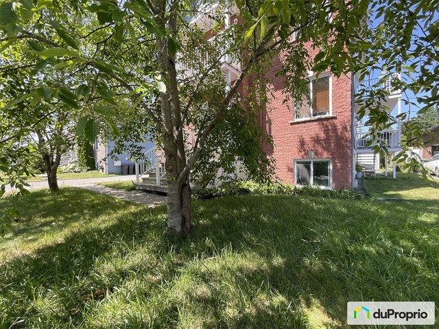 $249,900 - Condominium for sale in St-Hyacinthe — photo 3