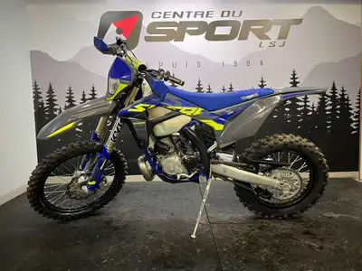 SHERCO 300 SE 2024 AVEC SEULEMENT 1984 KM Disponible maintenant a notre sucursalle de Chambord L’end...
