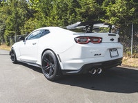 The heart of this 2022 Chevrolet Camaro ZL1 beats with an exhilarating 6.2L Supercharged V8, deliver... (image 2)