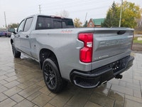 2025 CHEVROLET SILVERADO 1500 LT Trail Boss, registering only 49,710kms and featuring the aggressive... (image 6)