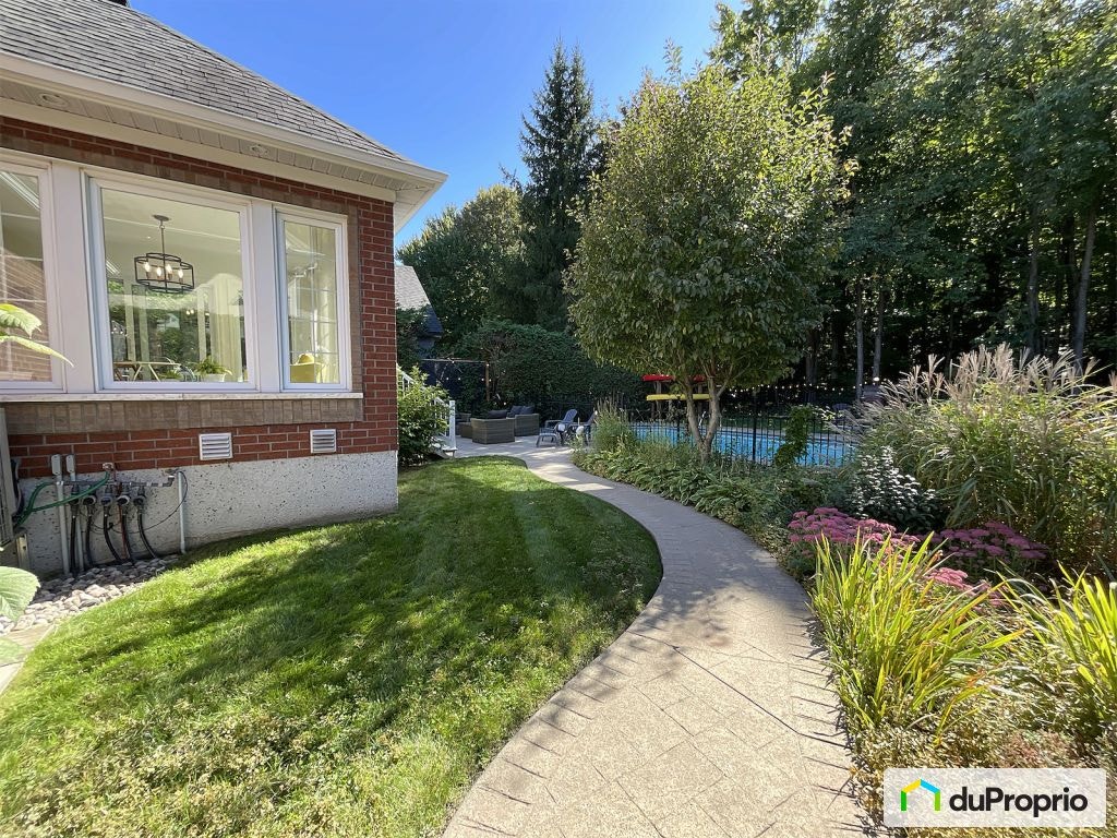 $860,000 - 2 Storey for sale in Drummondville (Drummondville) — photo 3