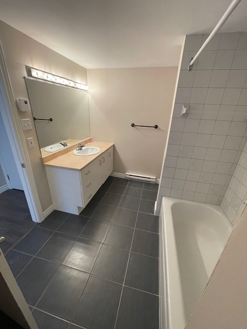 4 1/2 À Louer in Long Term Rentals in Québec City - Image 18