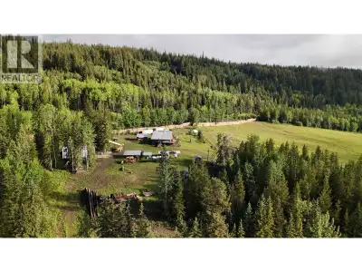 Escape to your private 160-acre retreat, surrounded by Crown Land on three sides, with stunning view...