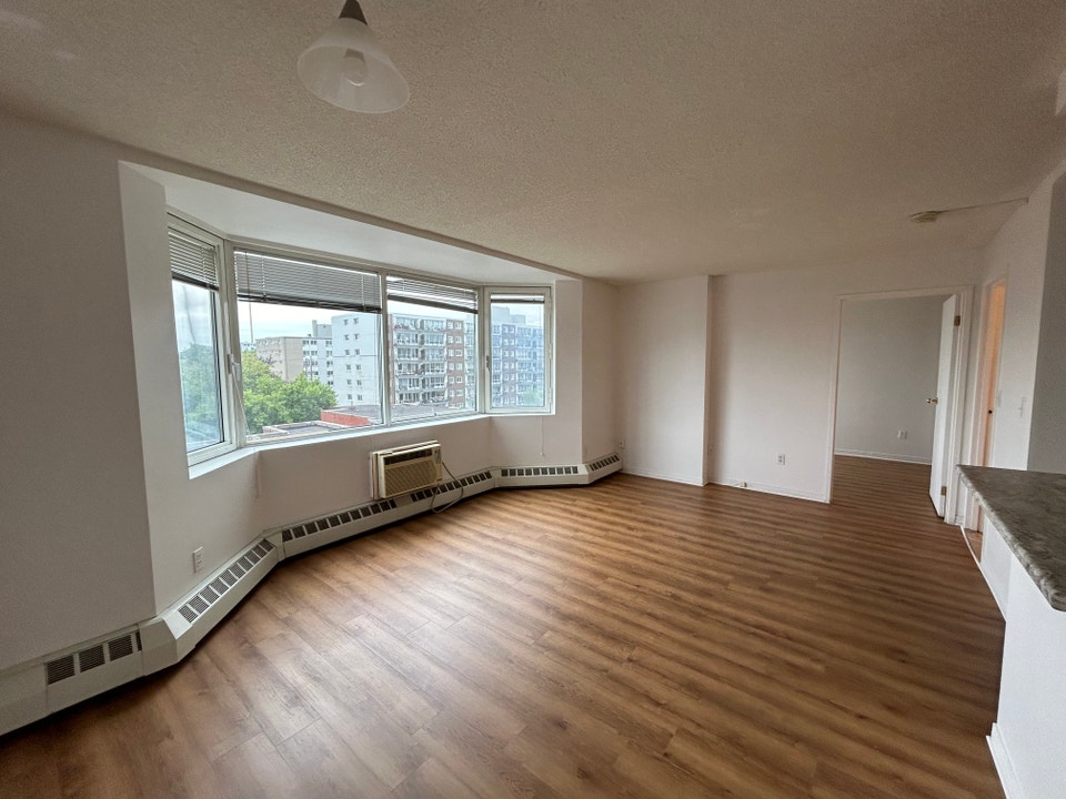 Beautiful One Bedroom $1775,  Available now 4